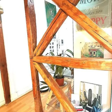 Apartament Santa Apolonia *