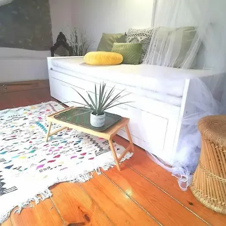 Apartment Santa Apolonia